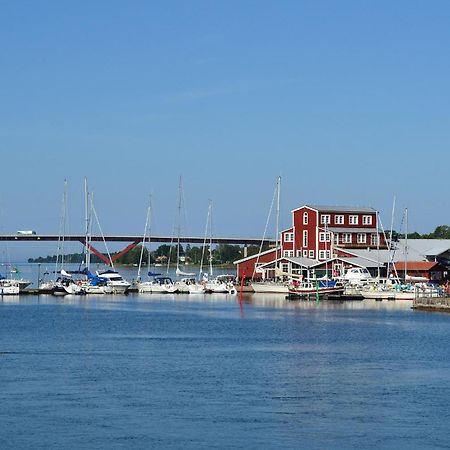 Hotell Nostalgi Мутала Экстерьер фото